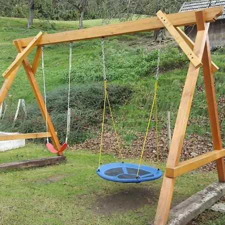 Bauernhof Schaf Und Pferdehof Klinser *